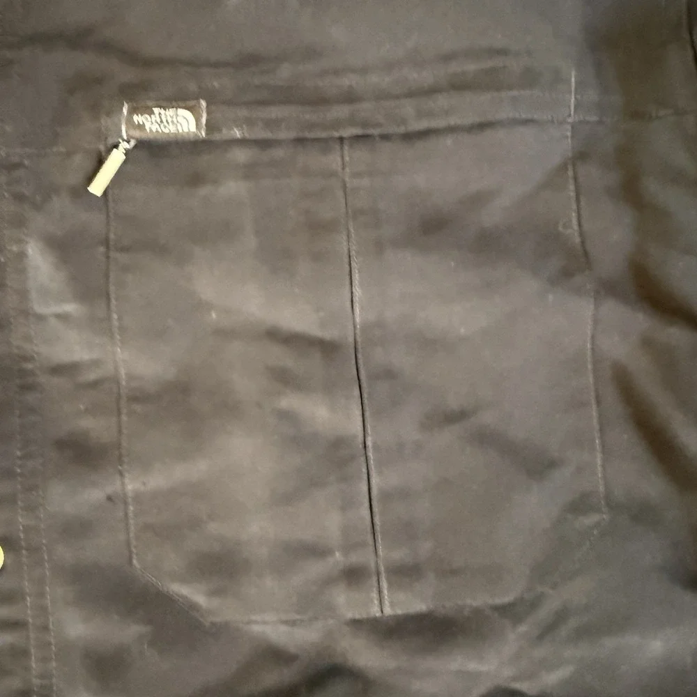 The North Face Long Sleeve Button Up Lightweight Quiet Luxury